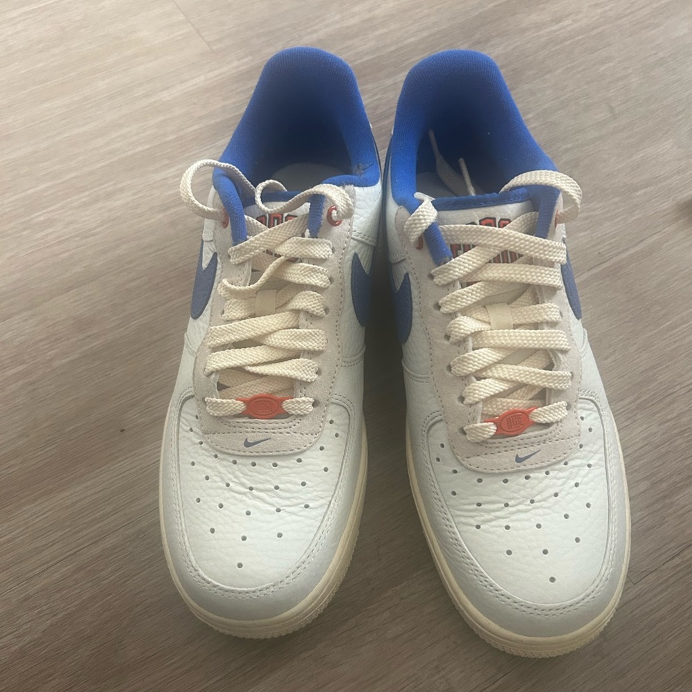 Nike White and Blue Sneakers with Leather Upper and Swoosh